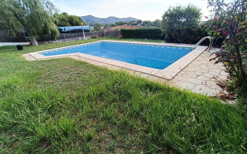 Piscina Sitges vanity inicio (1)